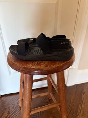 CROCS Black Dual-Strap Comfort Sandals